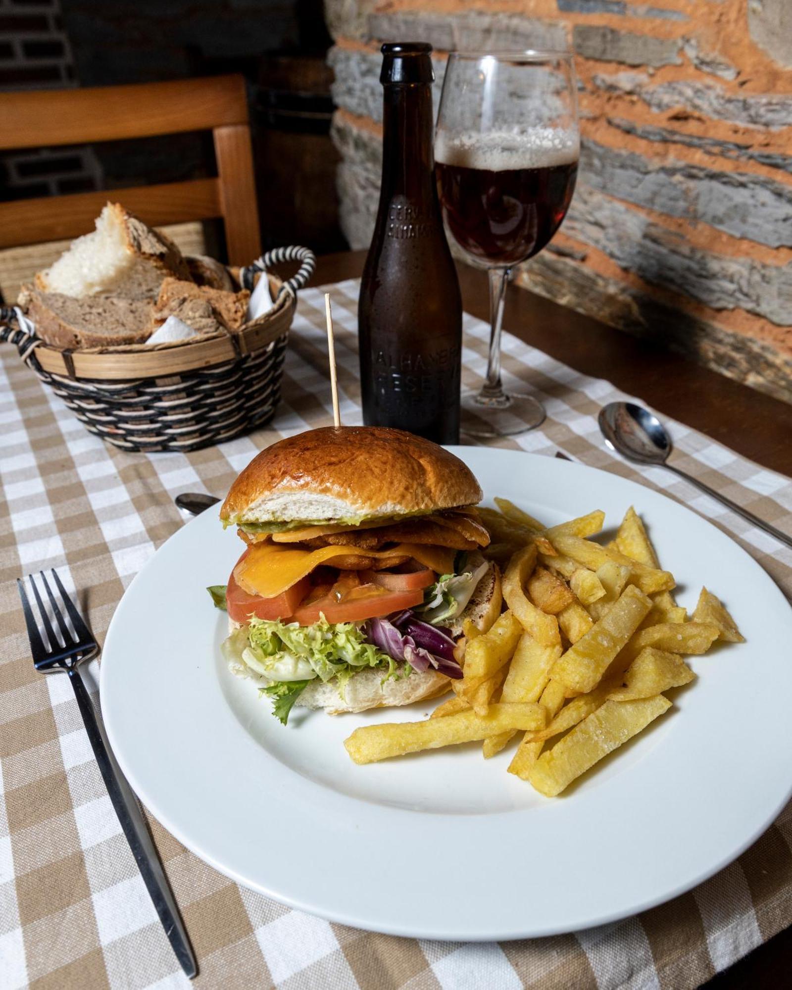 Hotel Aroi Bierzo Plaza Ponferrada Dış mekan fotoğraf