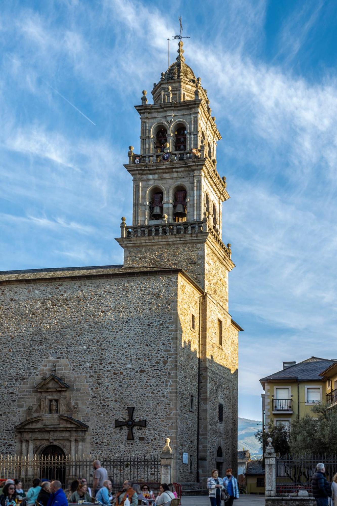 Hotel Aroi Bierzo Plaza Ponferrada Dış mekan fotoğraf