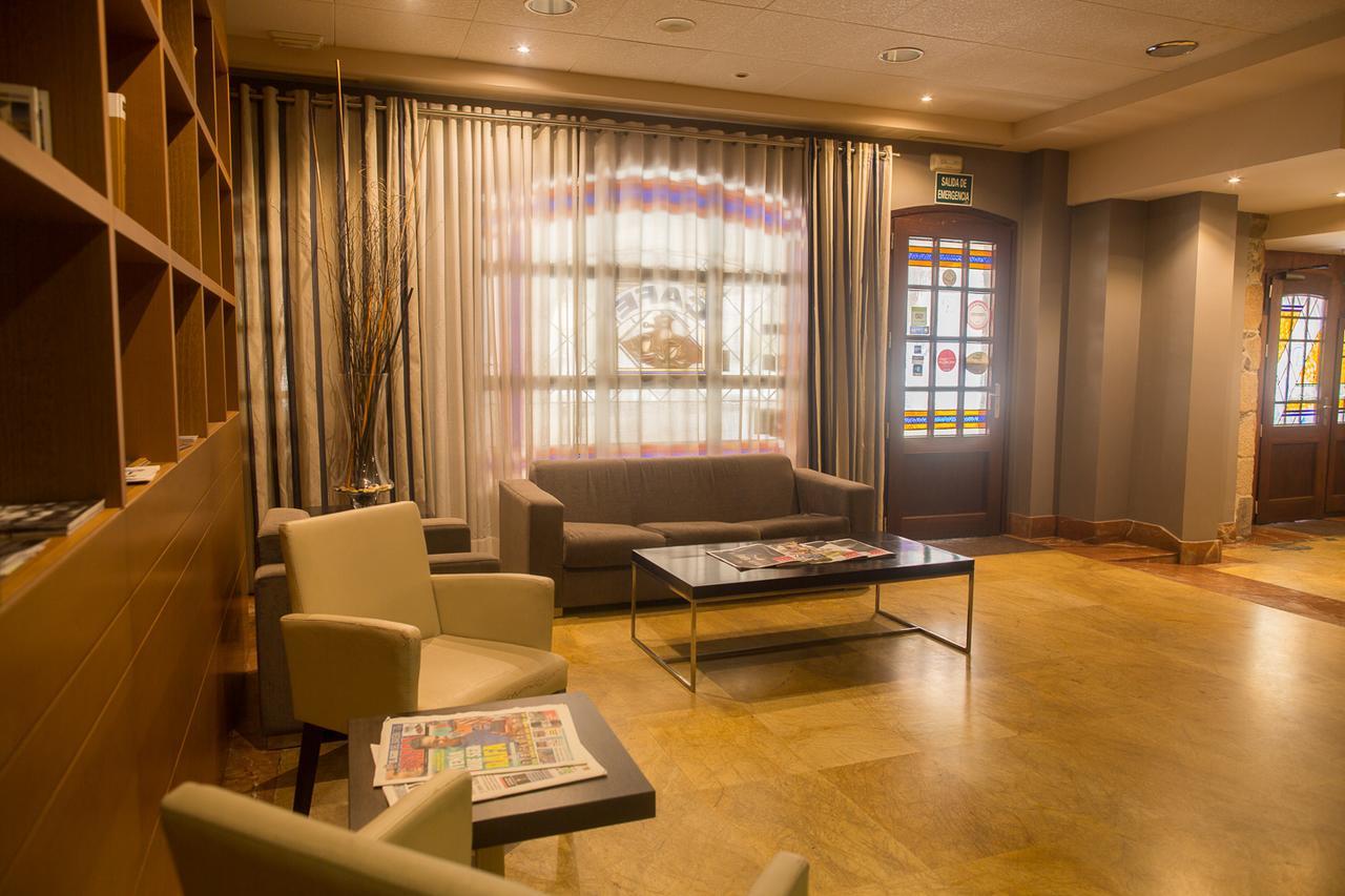 Hotel Aroi Bierzo Plaza Ponferrada Dış mekan fotoğraf